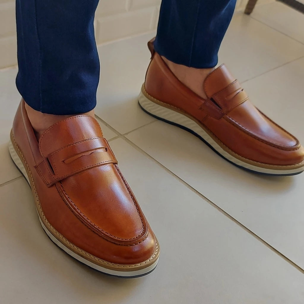 sapato loafer,
loafer masculino,
sapato loafer masculino,
sapato masculino,
loafer de couro,
sapato de couro legitimo,
sapato social masculino,
sapato social de couro,